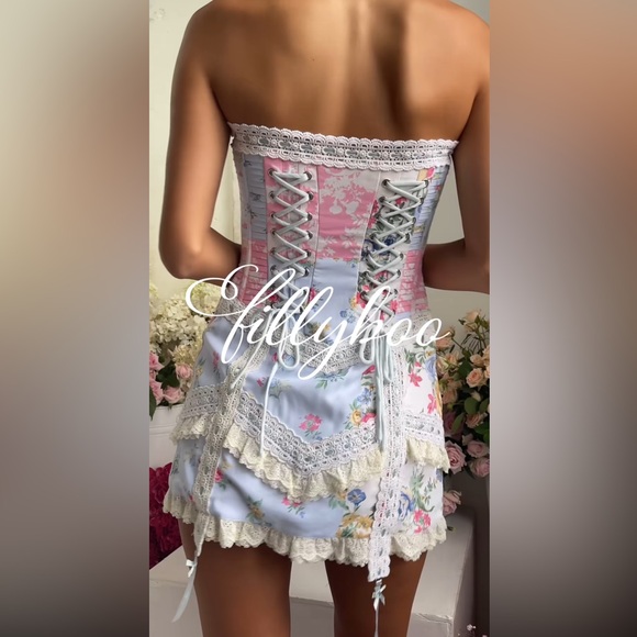 Fillyboo Cabbage Tree Lane-Lace up Corset Mini Dress size small-sold out online! - Picture 6 of 9
